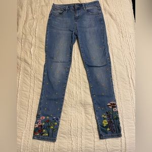 Earl Jean Side 4 embroidered jeans